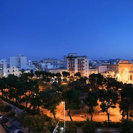 Quinto Canto Apartment *