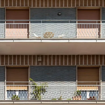 Quinto Canto Apartment *