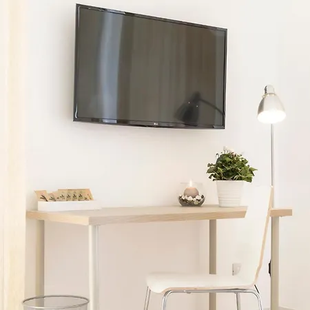 Quinto Canto Apartment *
